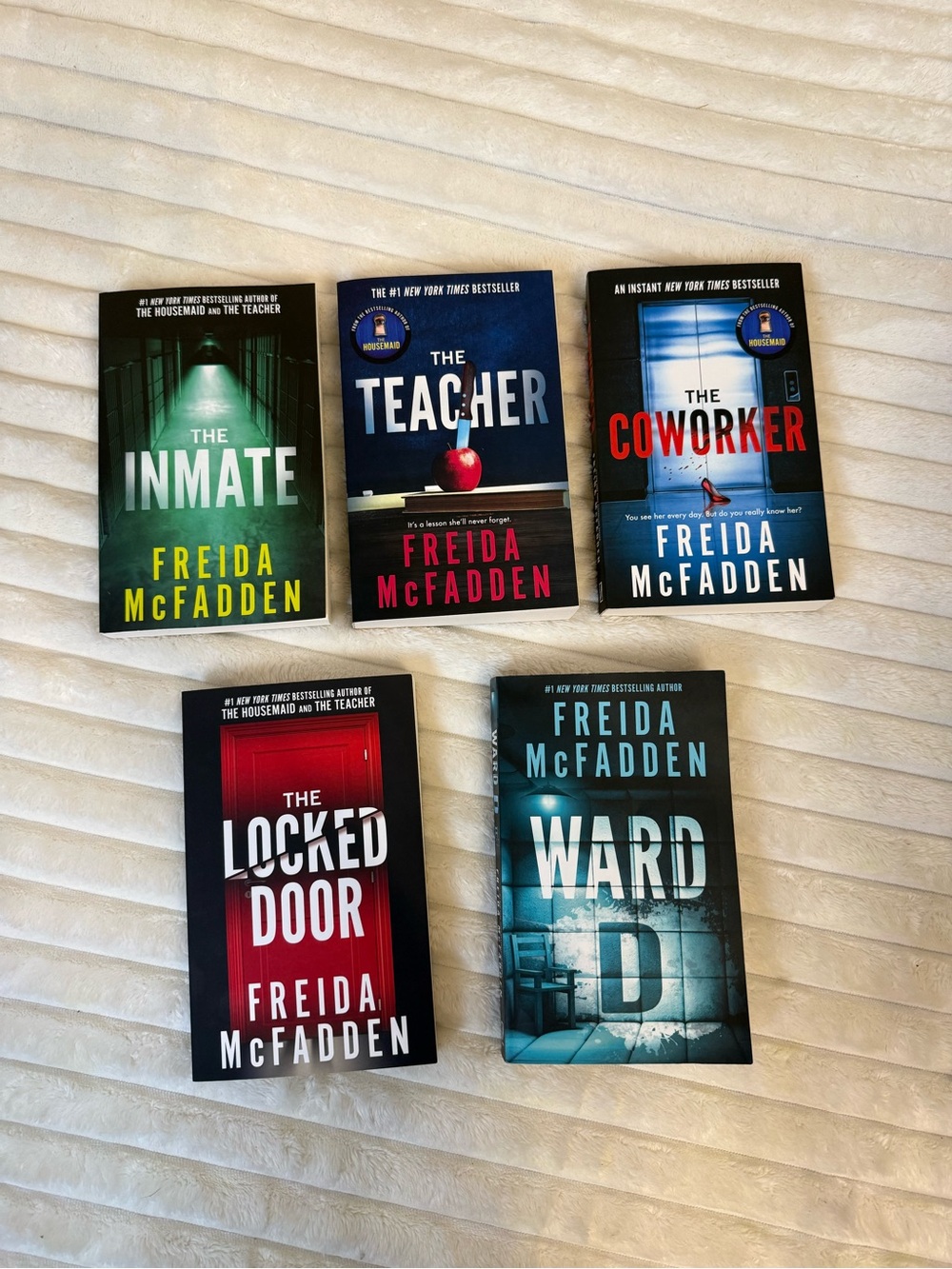 Freida McFadden book bundle